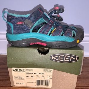 Girls Newport H2 Keens